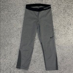 Nike Pro Cropped Leggings